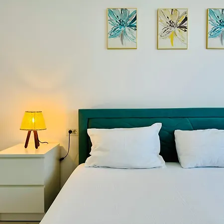 Joy Circumvalatiunii 47 * Timişoara