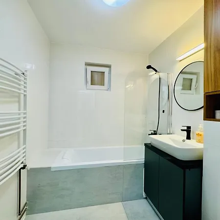 Joy Circumvalatiunii 47 * Timişoara