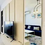 Apartamento Joy Circumvalatiunii 47 Timişoara